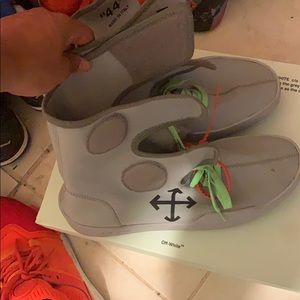 Off White Kicks